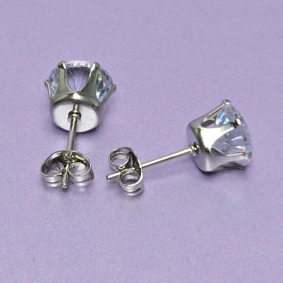 2/$15 April Simulated Diamond Earrings (NWOT) - Picture 2 of 3